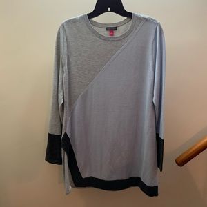 Vince Camuto Multi-Color Sweater Size L